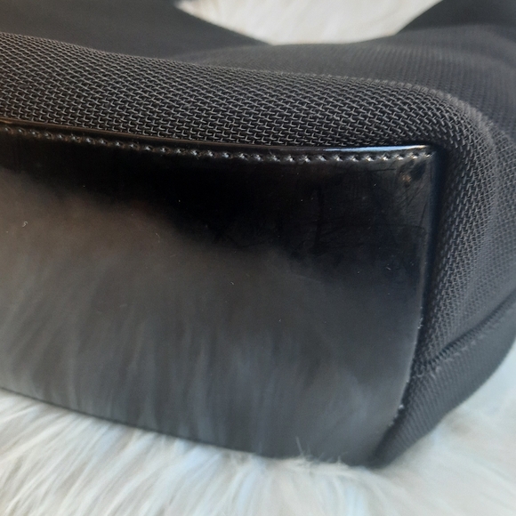 Authentic GUCCI Vintage Hobo Bag - Picture 11 of 16